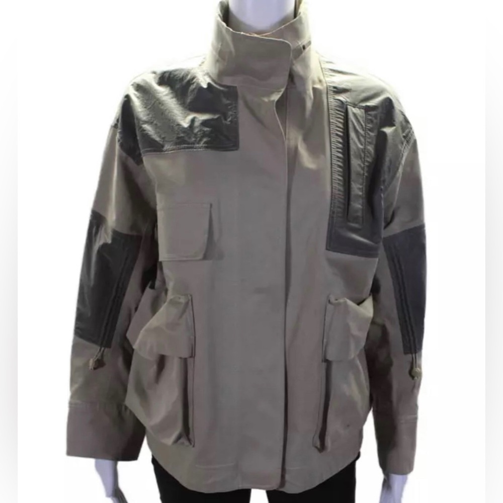 Lululemon gathering storm Jacket Size 4